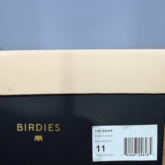 Women’s Size 11 Silver/Pewter Dressy Flats - Picture 2 of 9